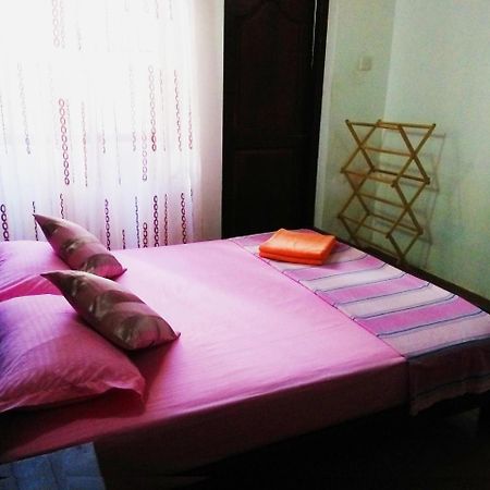 Ruslanka Homestay Ettukala Zewnętrze zdjęcie
