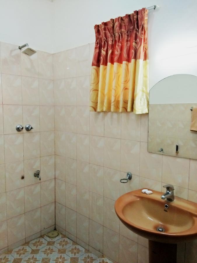 Ruslanka Homestay Ettukala Zewnętrze zdjęcie