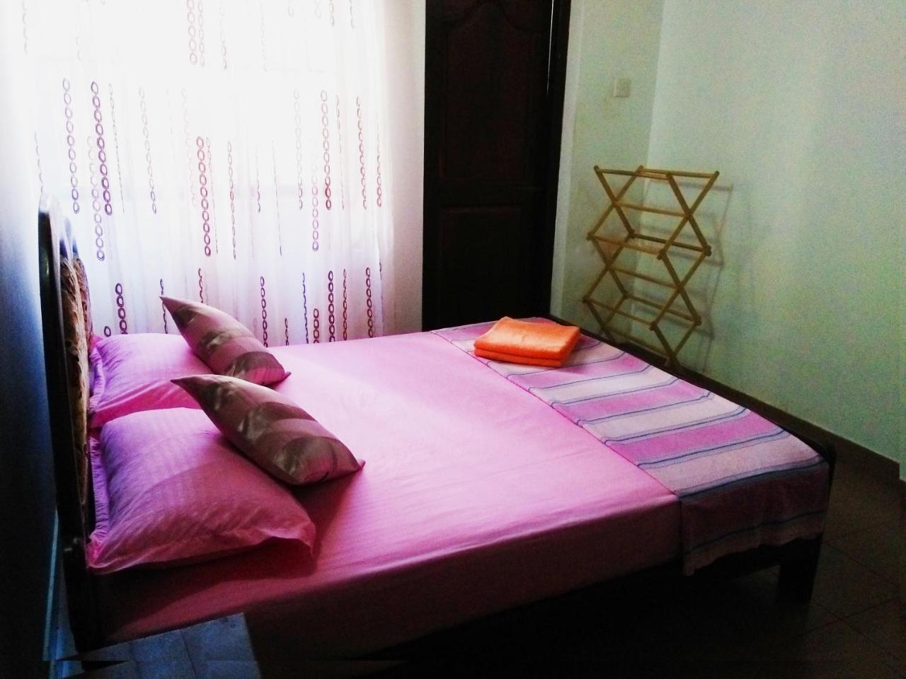 Ruslanka Homestay Ettukala Zewnętrze zdjęcie