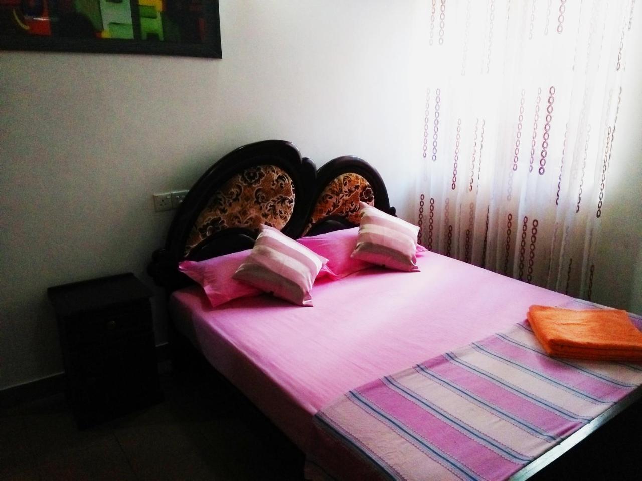 Ruslanka Homestay Ettukala Zewnętrze zdjęcie