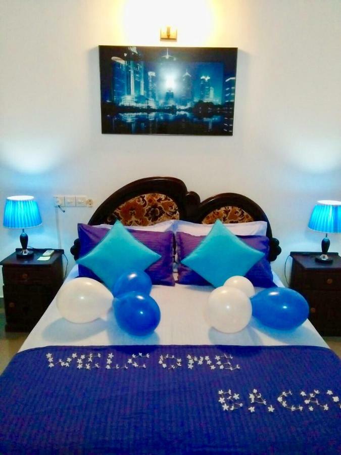 Ruslanka Homestay Ettukala Zewnętrze zdjęcie